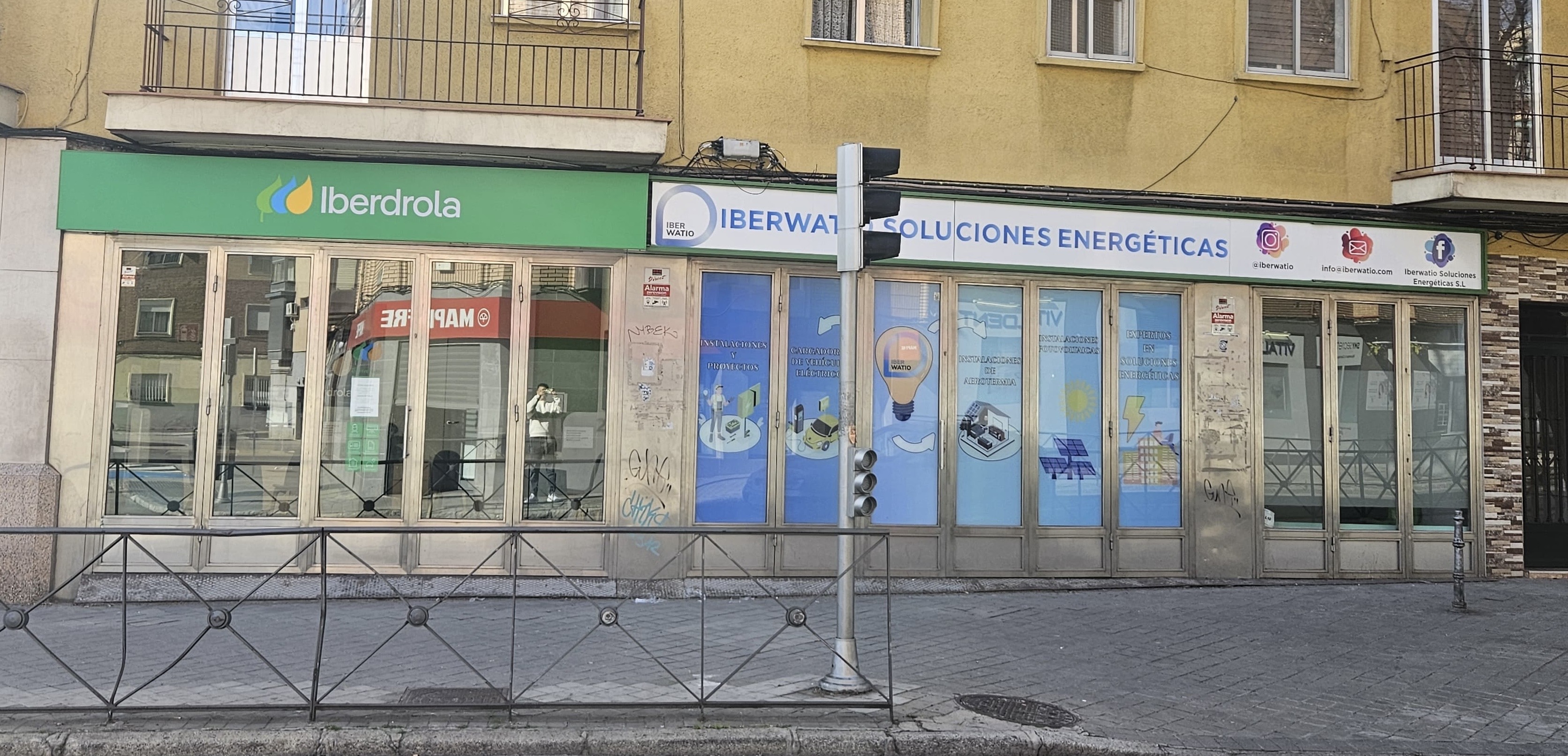 store-images