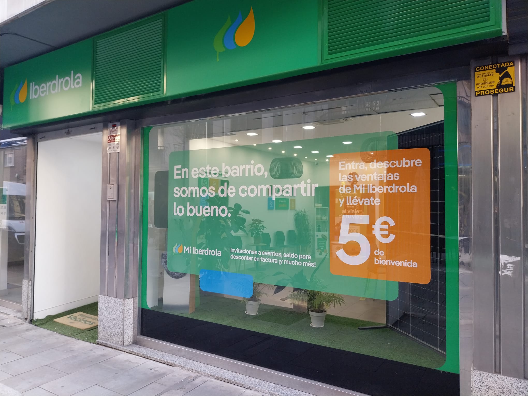 store-images