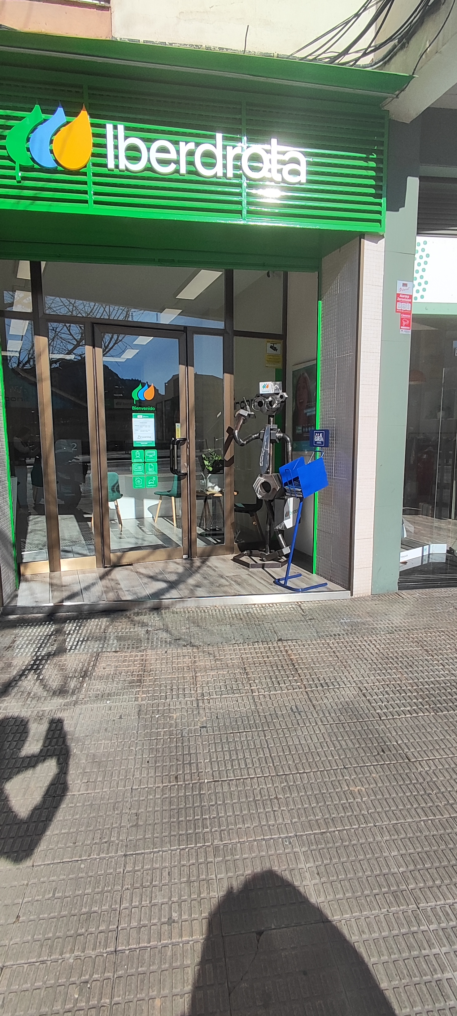 store-images