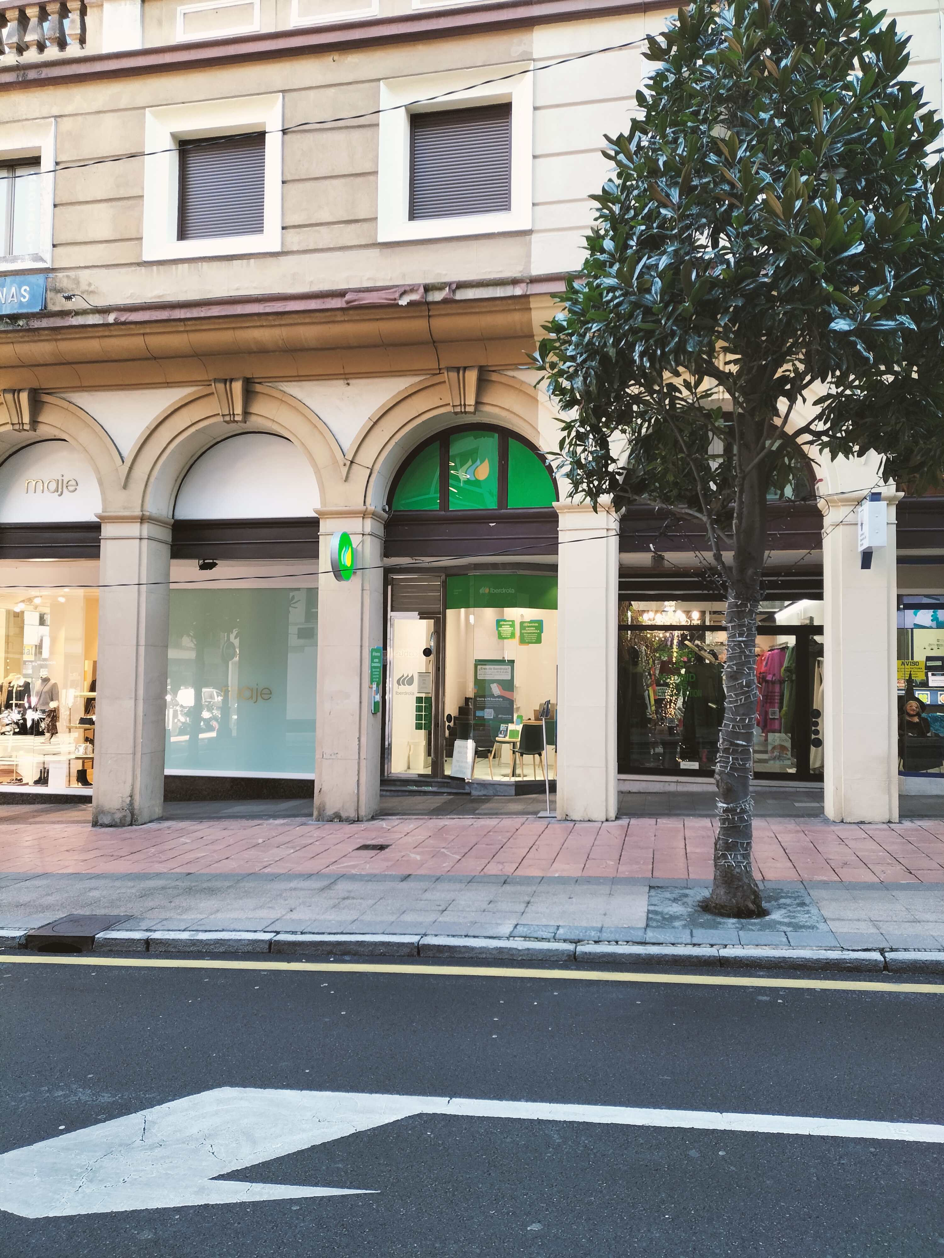 store-images