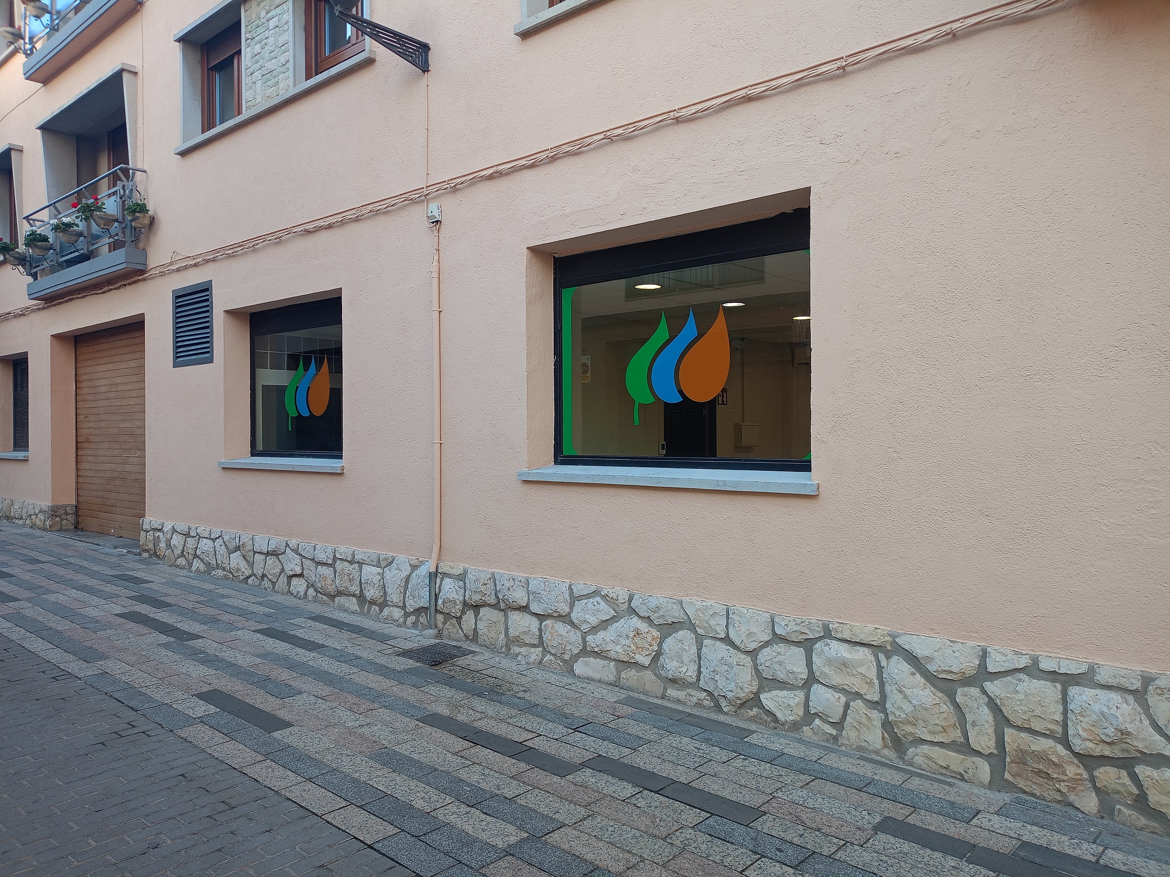 store-images